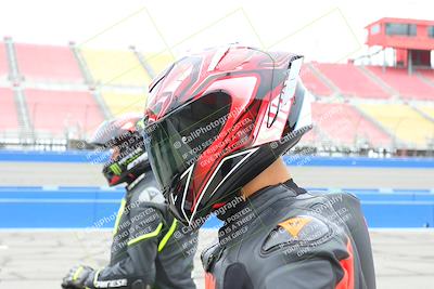 media/Oct-15-2022-Fastrack Riders (Sat) [[9a18b22502]]/Level2/Grid Shots/